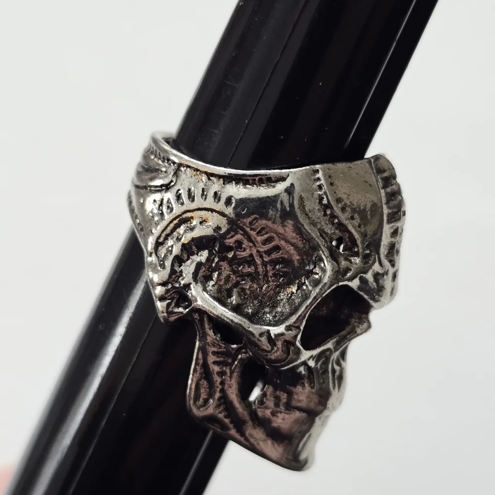 Silver Skull Ring Size 11